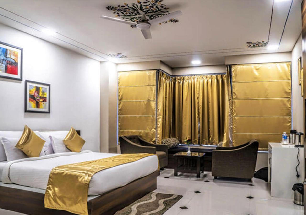 Hotel Kingfisher Udaipur Extérieur photo